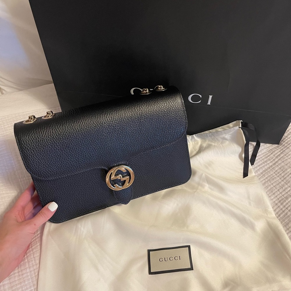 Gucci Interlocking GG Purse Leather Crossbody Bag